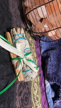 Load image into Gallery viewer, 2021 New Year Cleansing Kit 2oz candle with Sage & Palo Santo Duo